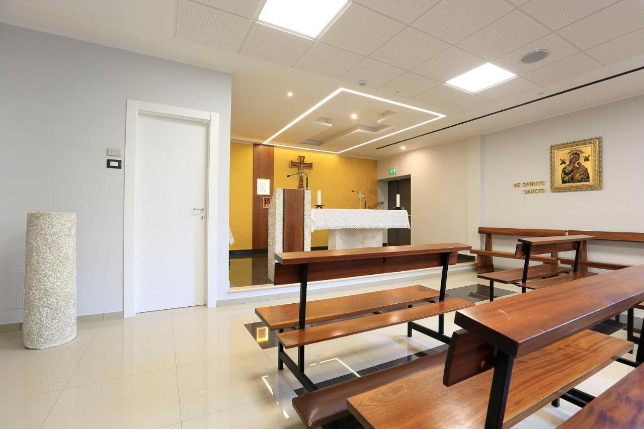 Casa Per Ferie San Juan De Avila Roma Dış mekan fotoğraf